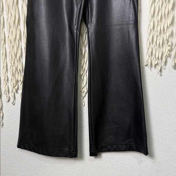 Anthropologie | Maeve Naomi Black Faux Leather Hi/Rise Wide Leg Pant Size US4 - Picture 5 of 11